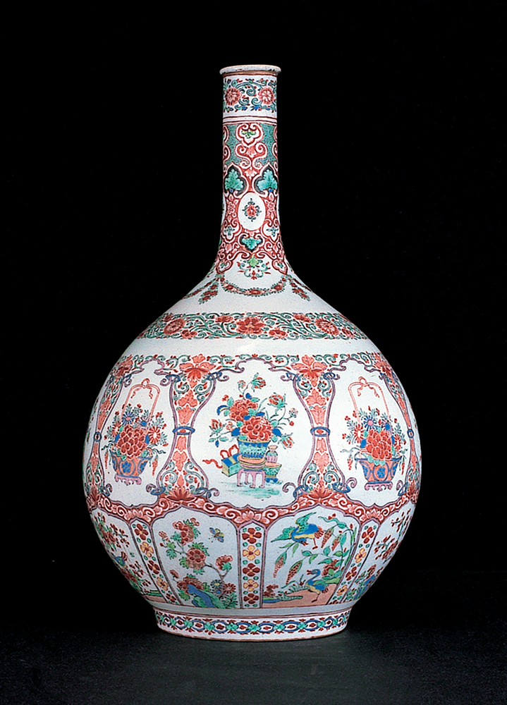 肥前有田　色絵花籠文長頸大花瓶